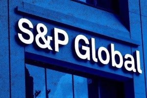 junk S&P România