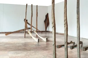 Sculptură arhitectură - expoziție Michael Wieczorek Galeria Alfa