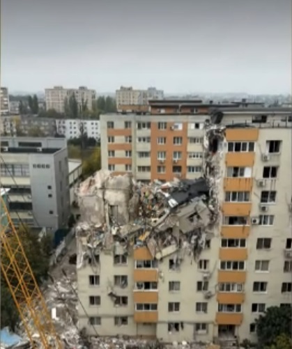 bloc rahova demolare 8 la 4 etaje