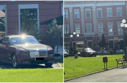 Când bunul-simț nu are loc de parcare în Arad, dar un Rolls-Royce Spectre își găsește loc direct în parc