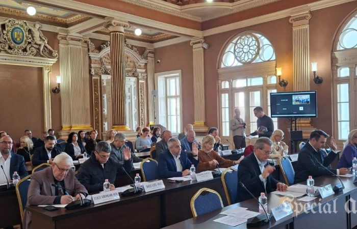 Recons a pierdut oficial parcările cu plată din Arad. Serviciul trece în administrarea Primăriei