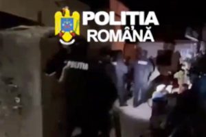 percheziții furt